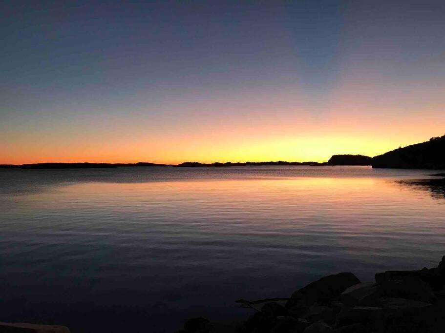 Ny Laegenhet Pa Markplan Med Havsutsikt Strömstad Екстериор снимка